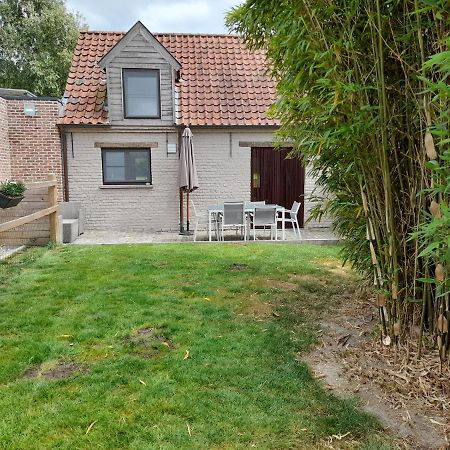 Vakantiehuisje 'T Morehof Oosterzele Esterno foto