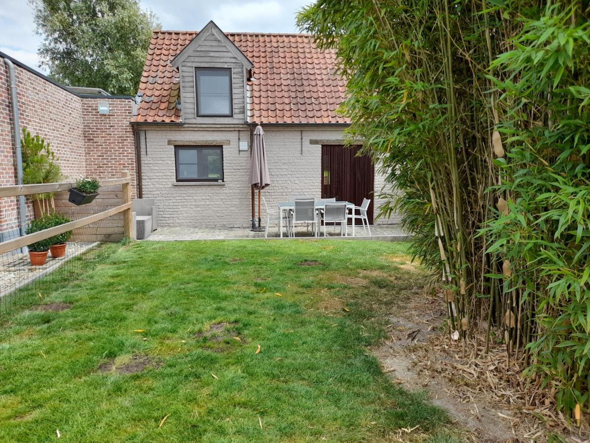 Vakantiehuisje 'T Morehof Oosterzele Esterno foto