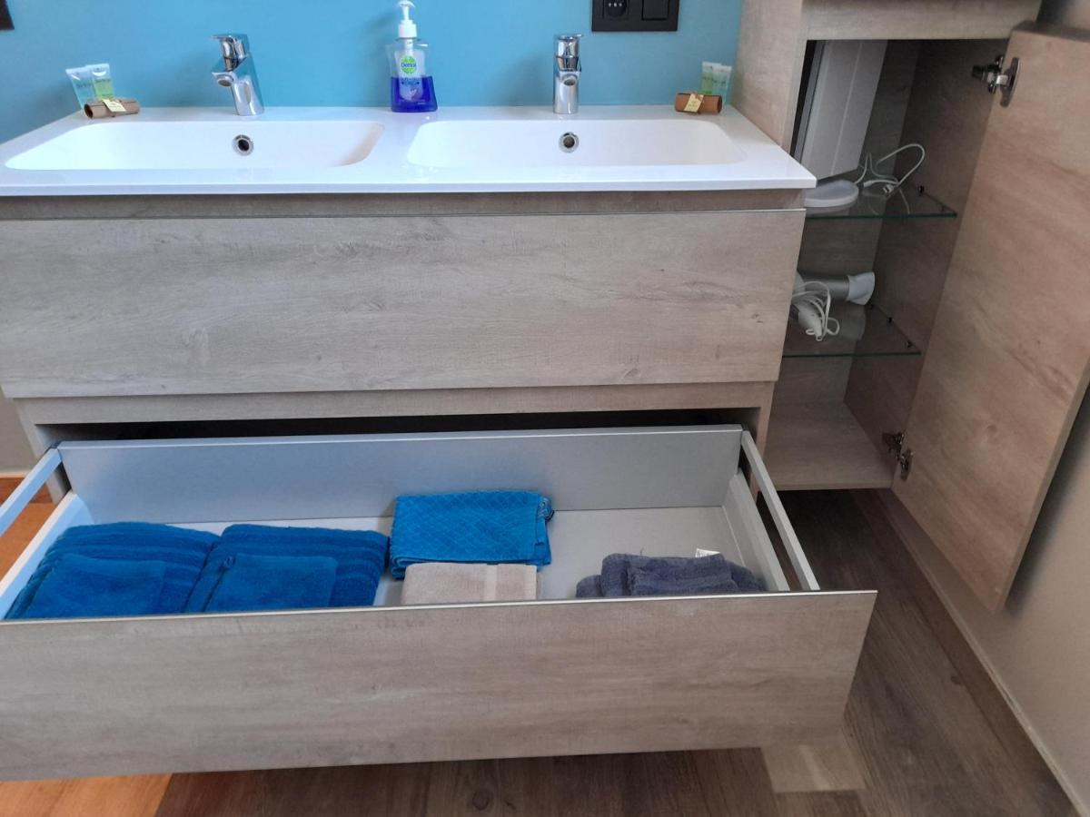 Vakantiehuisje 'T Morehof Oosterzele Esterno foto